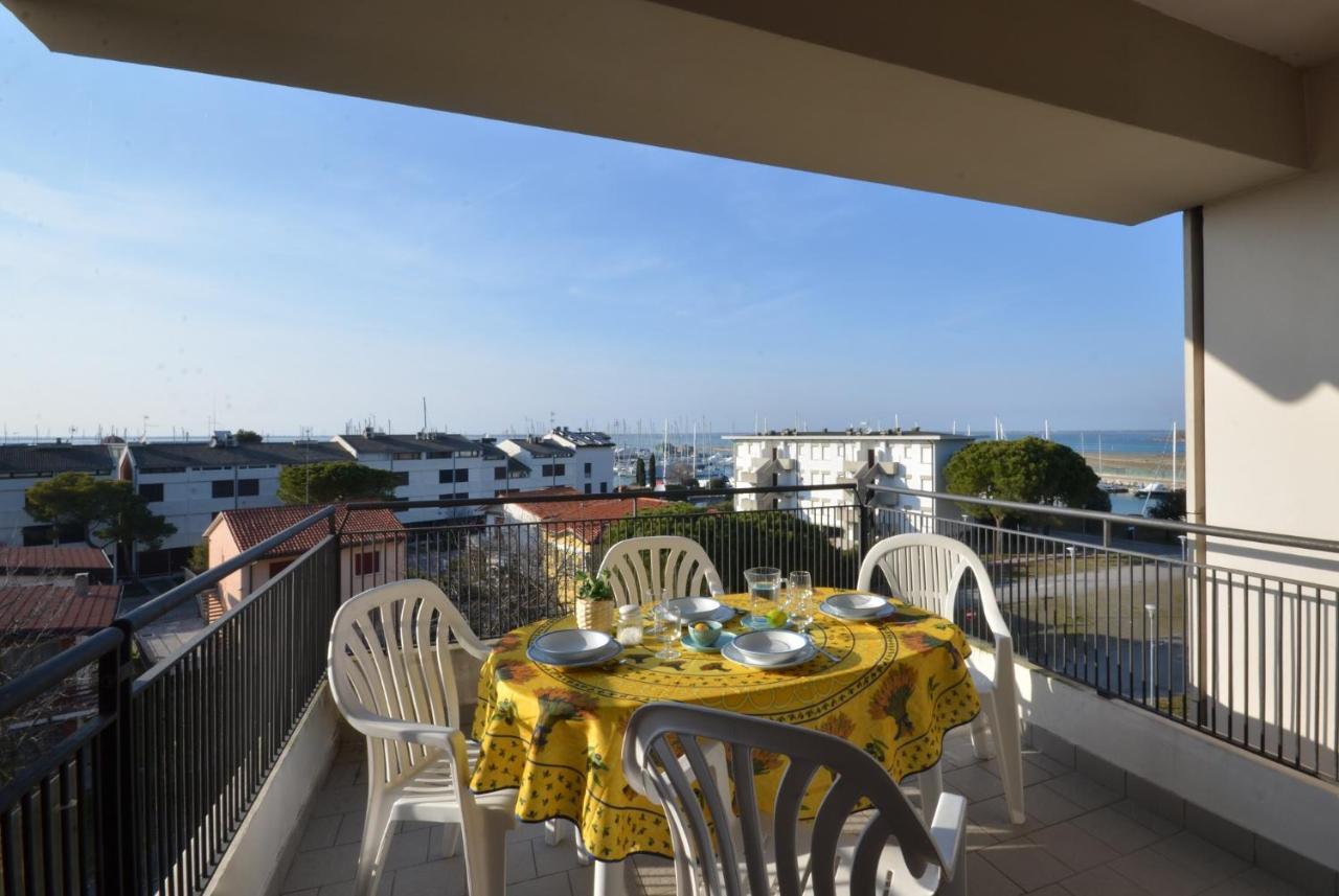 Residenza Porta Del Mare Leilighet Lignano Sabbiadoro Eksteriør bilde