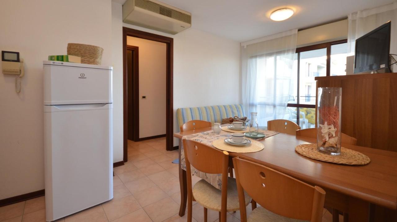 Residenza Porta Del Mare Leilighet Lignano Sabbiadoro Eksteriør bilde